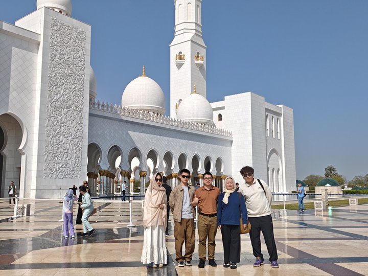 Haorun Medical Travels to Dubai to Explore Local Culture and Market Opportunities